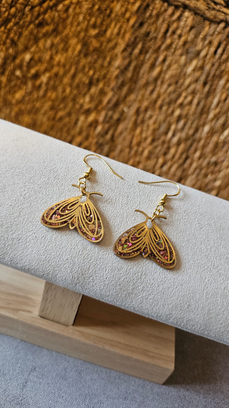 Boucles papillon doré